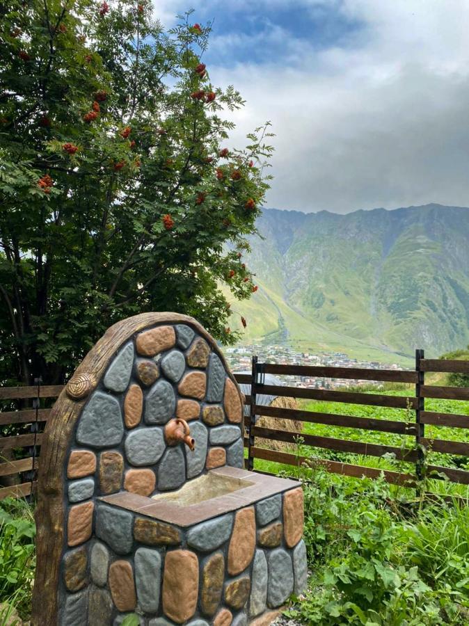My Space Kazbegi Екстериор снимка