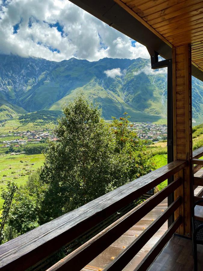My Space Kazbegi Екстериор снимка