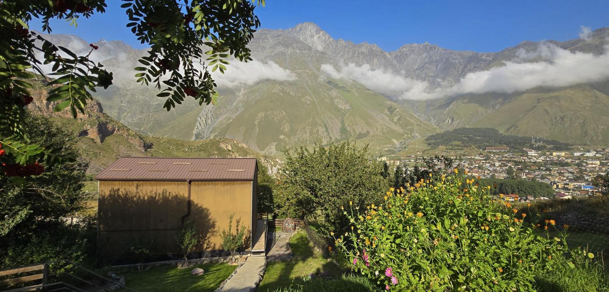 My Space Kazbegi Apartment Екстериор снимка
